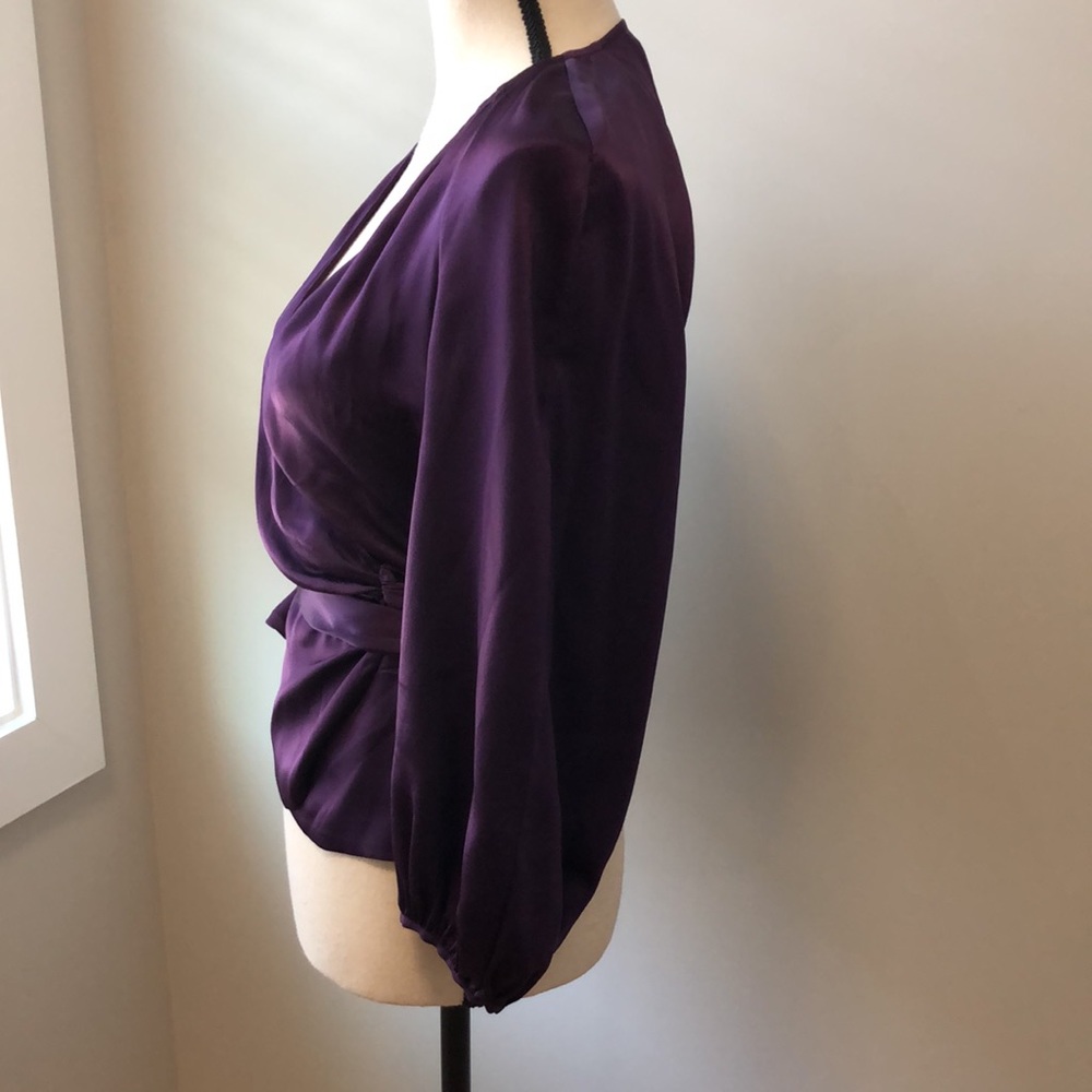 Diane Von Furstenberg 100% silk Purple Wrap Blouse 4 - Picture 7 of 16